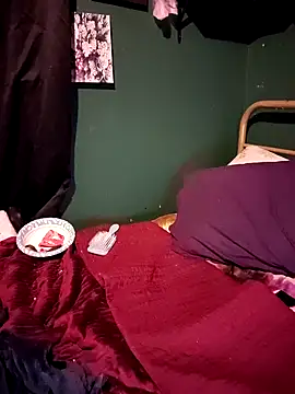 wolfgirl97's cam snapshot