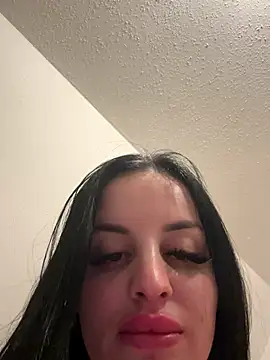 Alexiaaa121 live sex cam