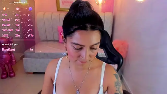 madhison_klain_s's cam snapshot