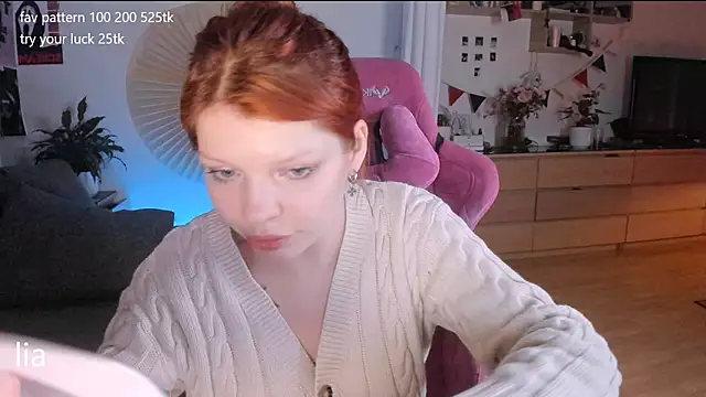 lil_lia's cam snapshot