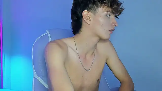 NicolasFerrer18 live sex cam