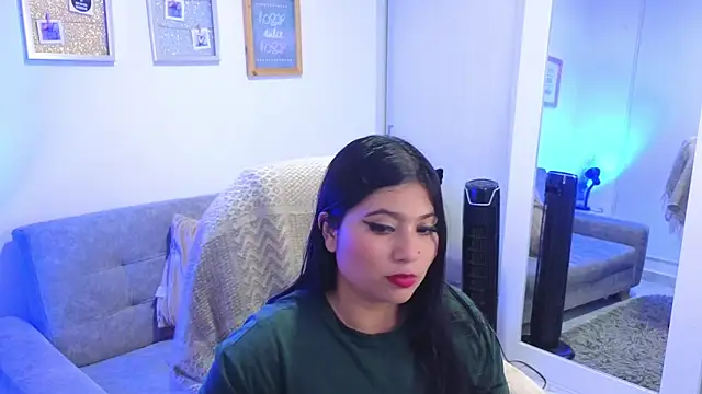 annylouis's cam snapshot