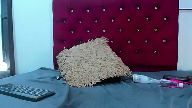 Anggie_Miller live sex cam