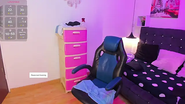 Aliciia_cute1's cam snapshot