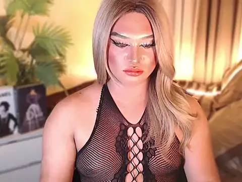 UrGoddess_Sofia live sex cam