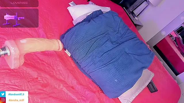 ALONDRAMILF's cam snapshot