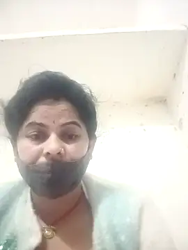 JULEE-740's cam snapshot