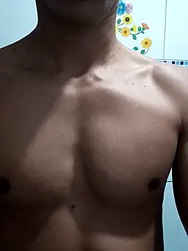 Carraraputo live sex cam