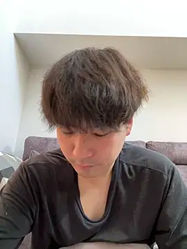 yuuki8910 live sex cam