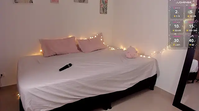 Agatha_Vixen's cam snapshot