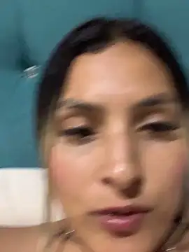 Cami_Leon2's cam snapshot