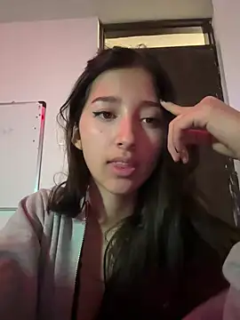 Giselle_miau's cam snapshot