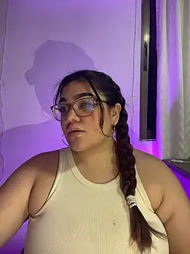 KathyGonzalez's cam snapshot