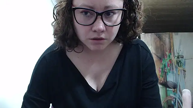 curly_greeneyed's cam snapshot