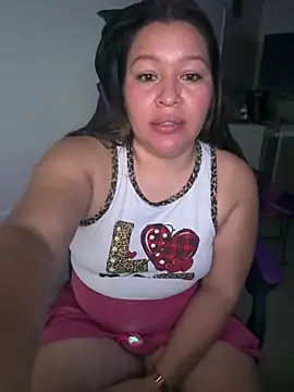 Lovelipsbig's cam snapshot