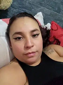 LizzRouse's cam snapshot