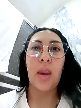 You-kitty2025's cam snapshot