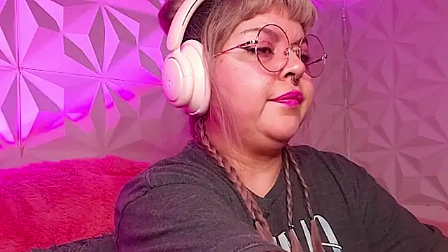 Satyn_doll's cam snapshot