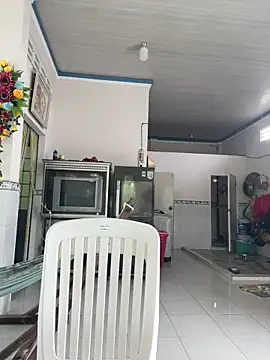 Alinat_'s cam snapshot