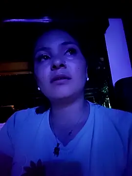 Lily-o's cam snapshot