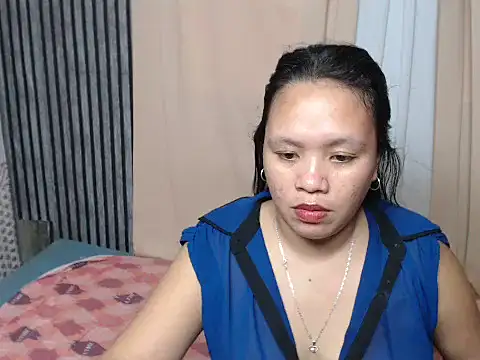 joanpetite's cam snapshot