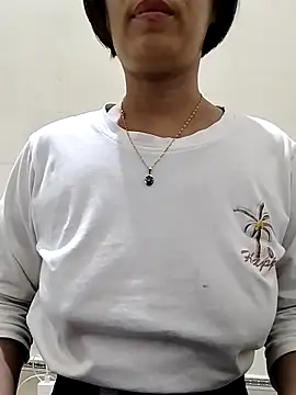 love_sexy090's cam snapshot