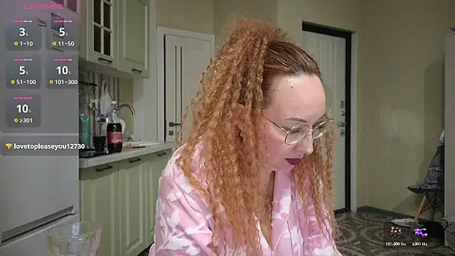 LybovNTV's cam snapshot