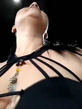 alondraabrown live sex cam