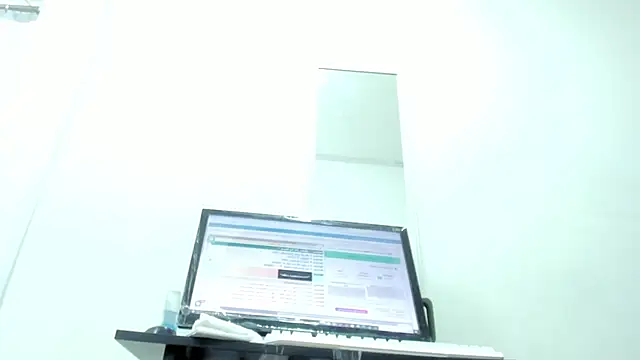 Dalia_20's cam snapshot