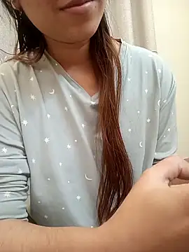 CloudyMist live sex cam