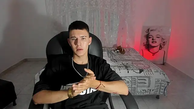 Aleck_Boy live sex cam