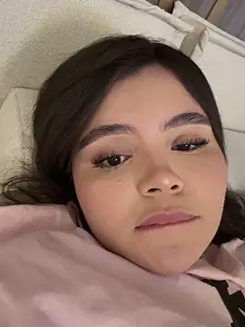 IsabellaAllen live sex cam