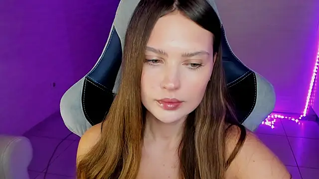 yourArya's cam snapshot