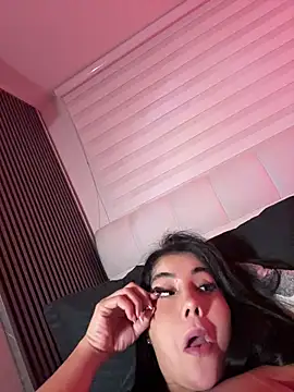 adrianalobo live sex cam