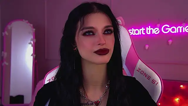 BeverlyMost's cam snapshot