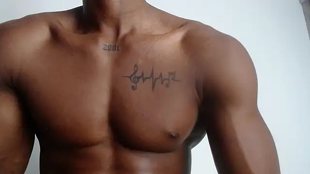 drake_brwon_23 live sex cam