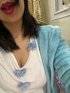 Rasha-arabic live sex cam