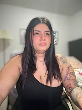 horny_roomiess live sex cam