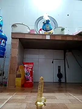 July-Asian's cam snapshot