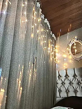 Dreams_sophi's cam snapshot