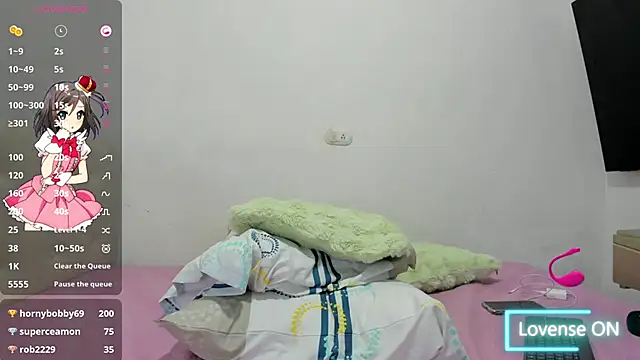 MIIAHERNANDEZ's cam snapshot