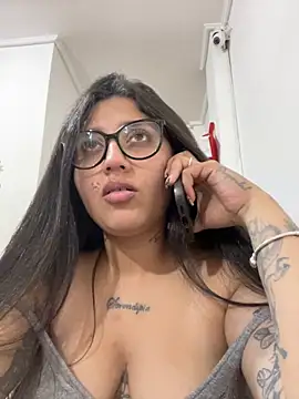 croftsmila's cam snapshot