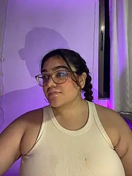 KathyGonzalez's cam snapshot