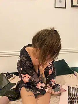 Thunder-Cunt's cam snapshot