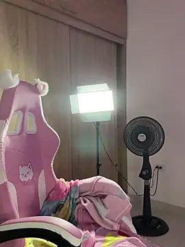 Angeldusttt's cam snapshot