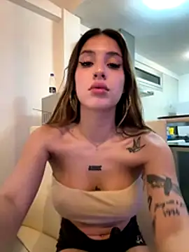 Lolykush's cam snapshot