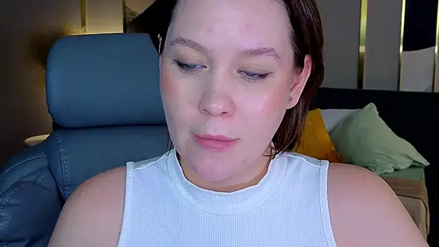 katy__moonj's cam snapshot