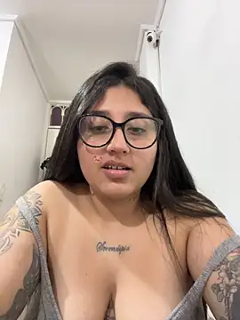 croftsmila live sex cam