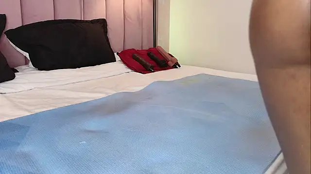 HallyBans live sex cam