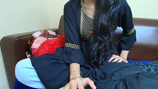 Sreya_'s cam snapshot